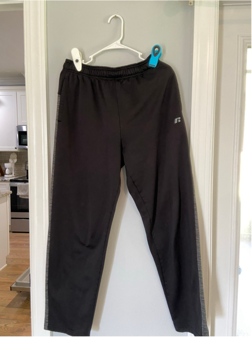 Russell Tech Fleece athletic pants, size medium (32-34)